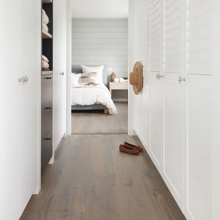 BerryAlloc Ocean 8 V4 Gyant Dark Brown 62003071