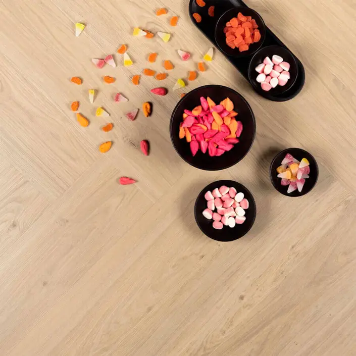 Douwes Dekker Ambitieus plakpvc 07805 Brede Visgraat Creme Brulee