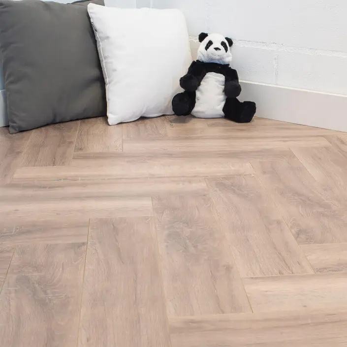 Floer Visgraat Laminaat FLR-1607 Gerookt Wit Eiken